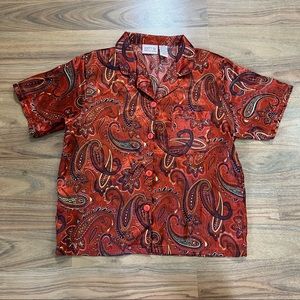 Vintage 90s Red Paisley Top Womens Medium Satin Button Front Short Sleeve Shirt